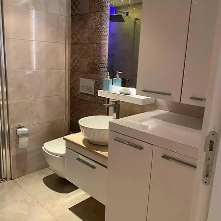 Apartment Besthome17 No 3